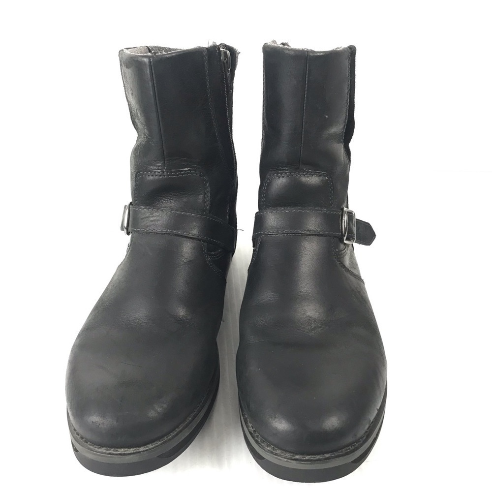 L.L. Bean Park Ridge Black Leather Buckle Ankle Boots - Picture 2 of 9